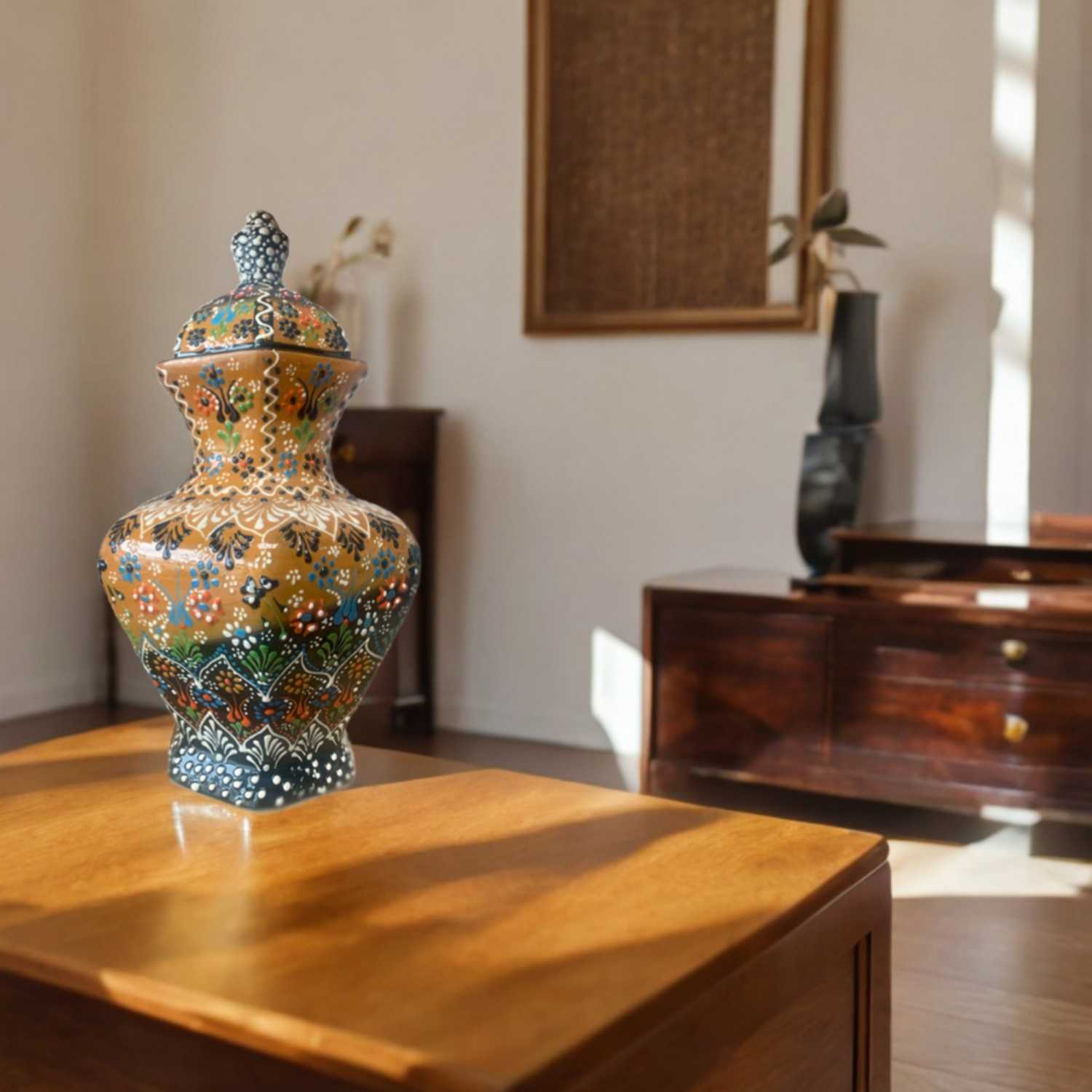 ROYAL Spring Tulip Handmade Turkish Ceramic Vase