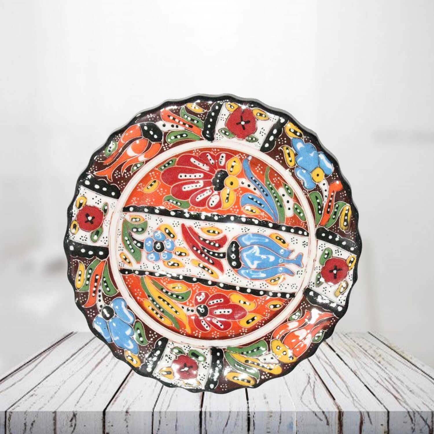 Handpainted 18 cm brown ceramic plate - SHI_CP1803