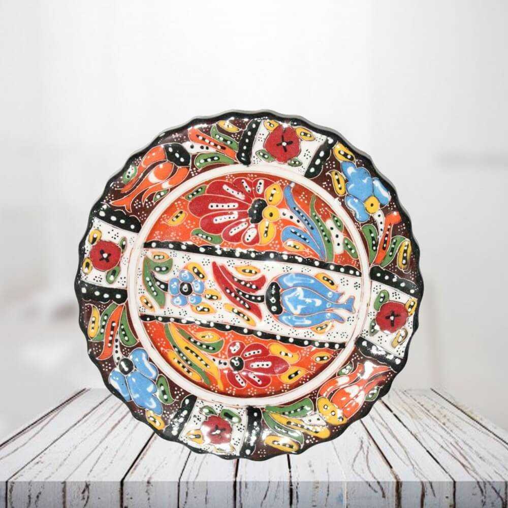 Handpainted 18 cm brown ceramic plate - SHI_CP1803
